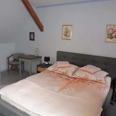 The Green House Panzió